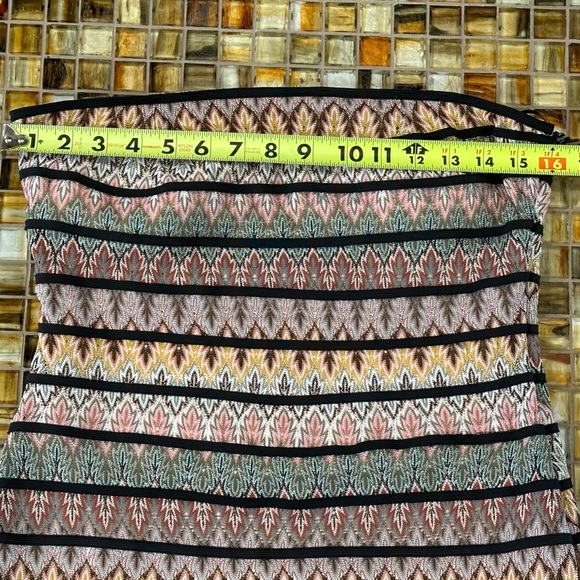 Forever 21 Strapless & Fitted Multicolor Mini Dress~Fully Lined~Side Zipper.~EUC - Picture 10 of 16